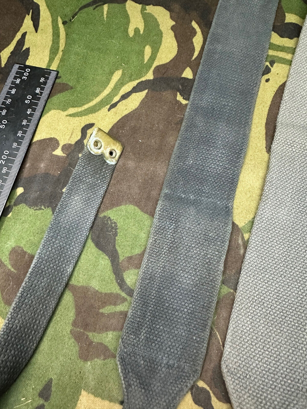 Original British Royal Air Force RAF Blue L Strap Pair - WW2 37 Pattern - The Militaria Shop