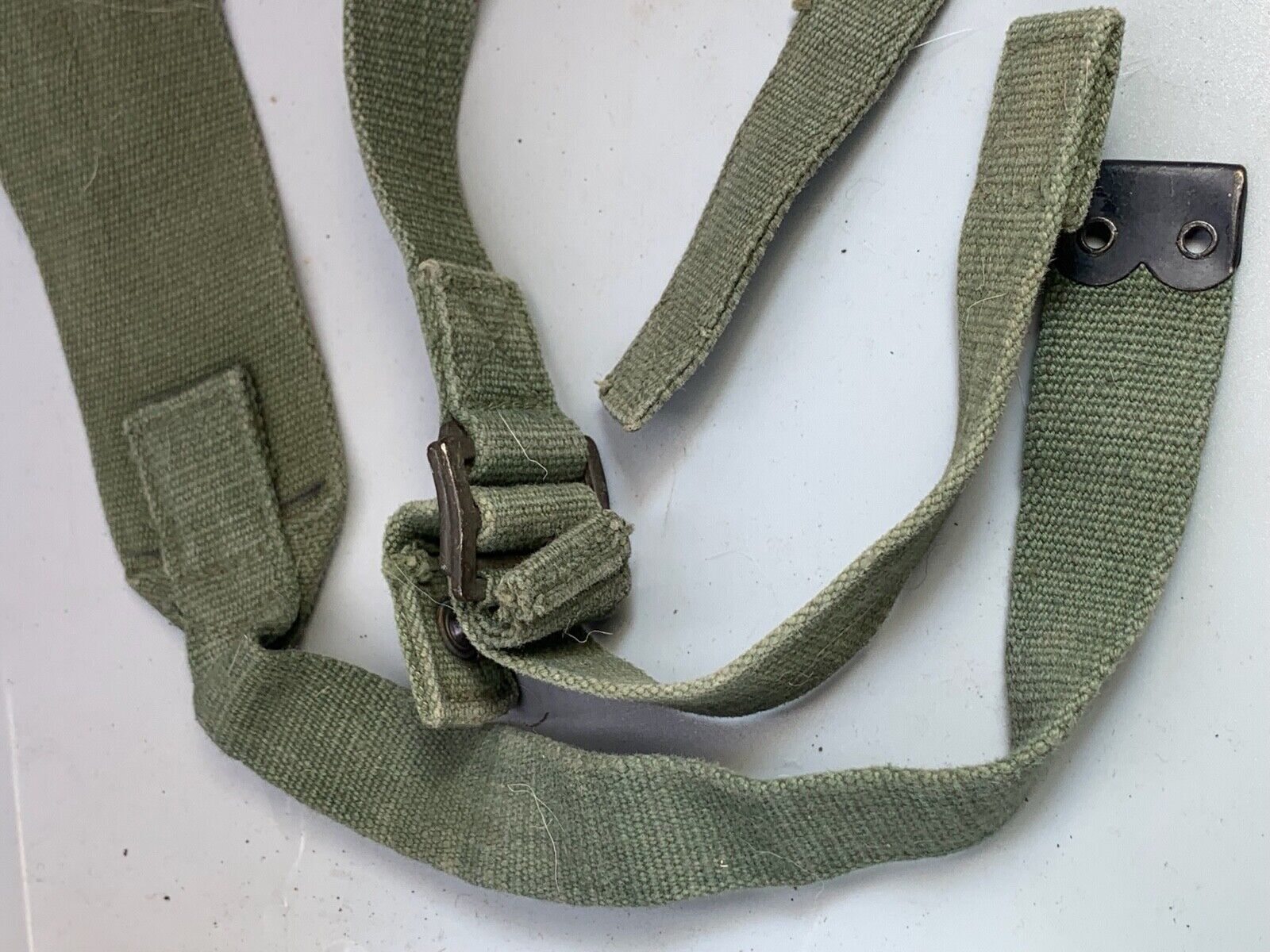 Original WW2 British Army 44 Pattern Shoulder Strap - The Militaria Shop