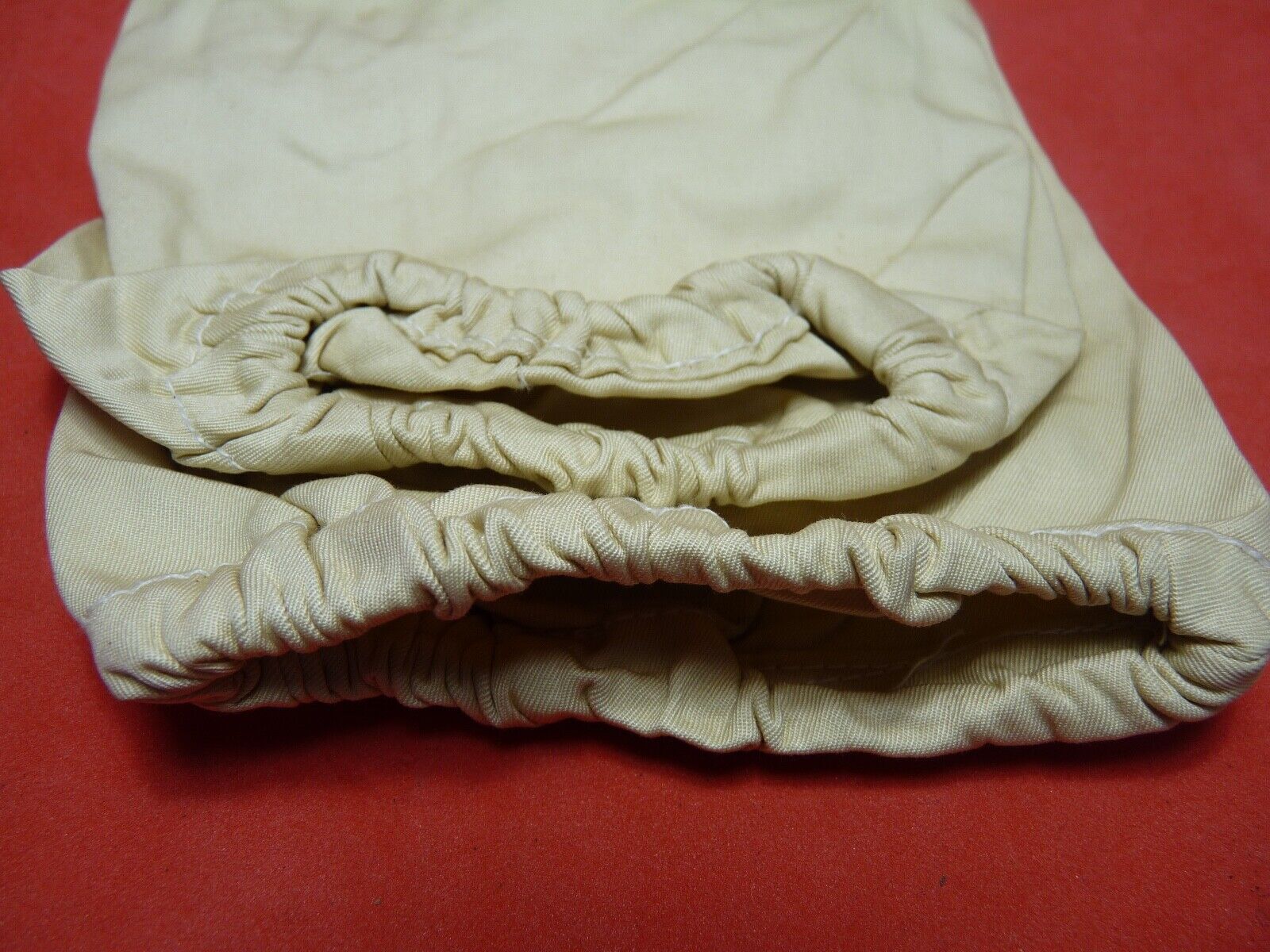 Original WW2 British Army Gunners Winter White Gloves - Dated 1942 - The Militaria Shop