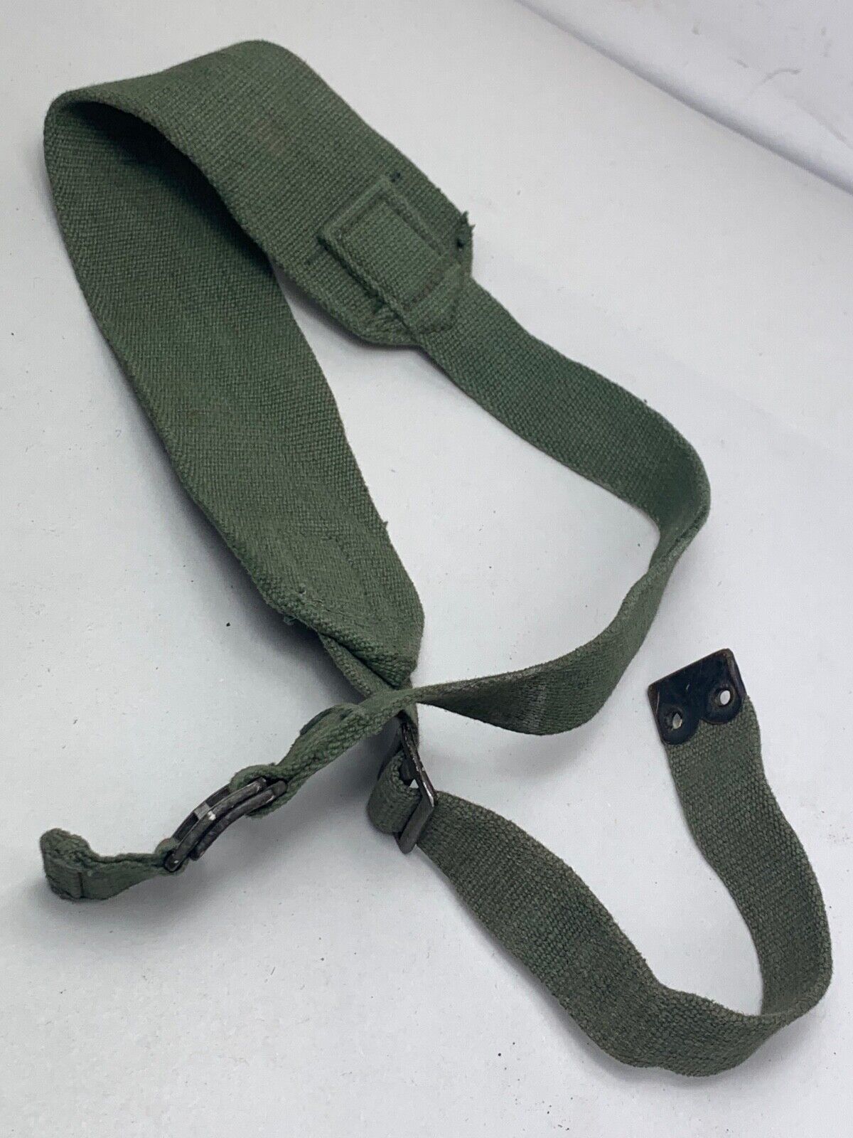 Original WW2 British Army 44 Pattern Shoulder Strap - 1945 Dated - The Militaria Shop