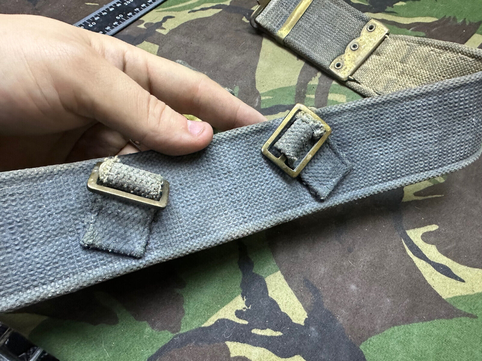Original British Royal Air Force RAF Blue WW2 37 Pattern Belt - 38" Waist M - The Militaria Shop