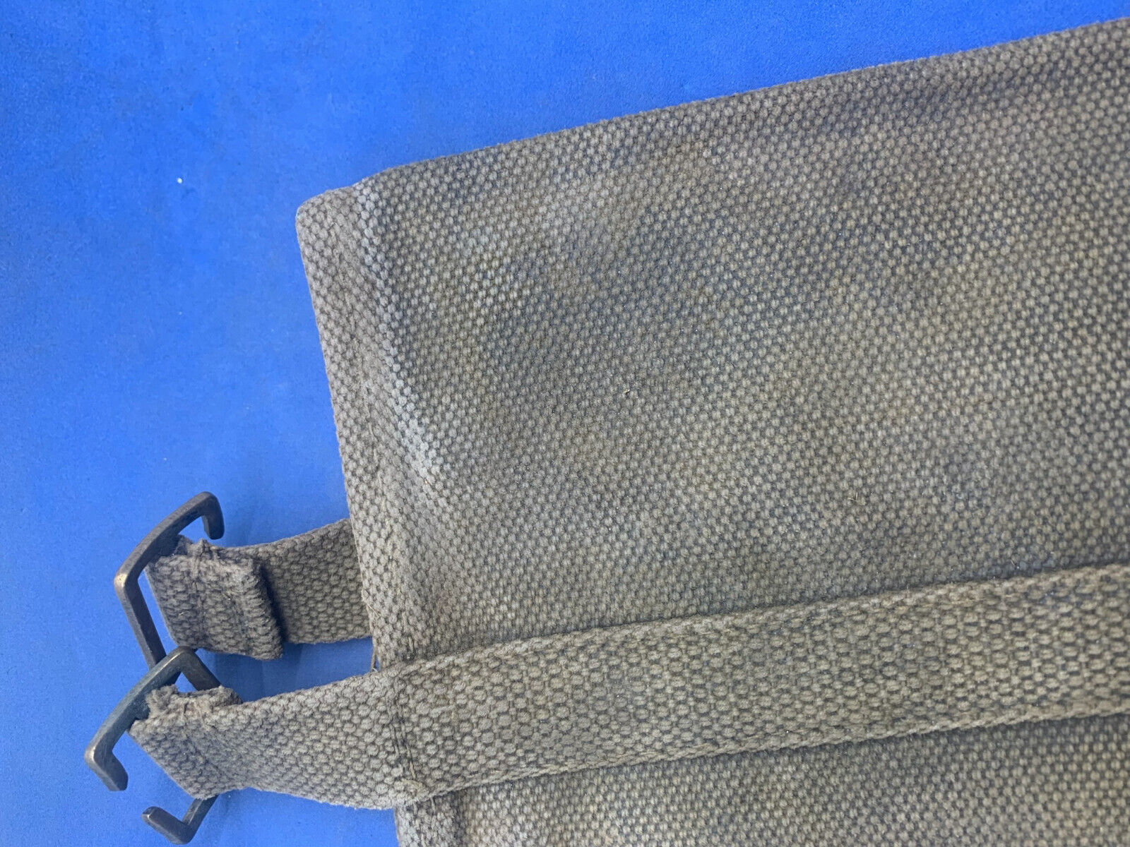 WW2 British Army / RAF 37 Pattern Webbing Water Bottle Carrier Harness 1944 Date - The Militaria Shop