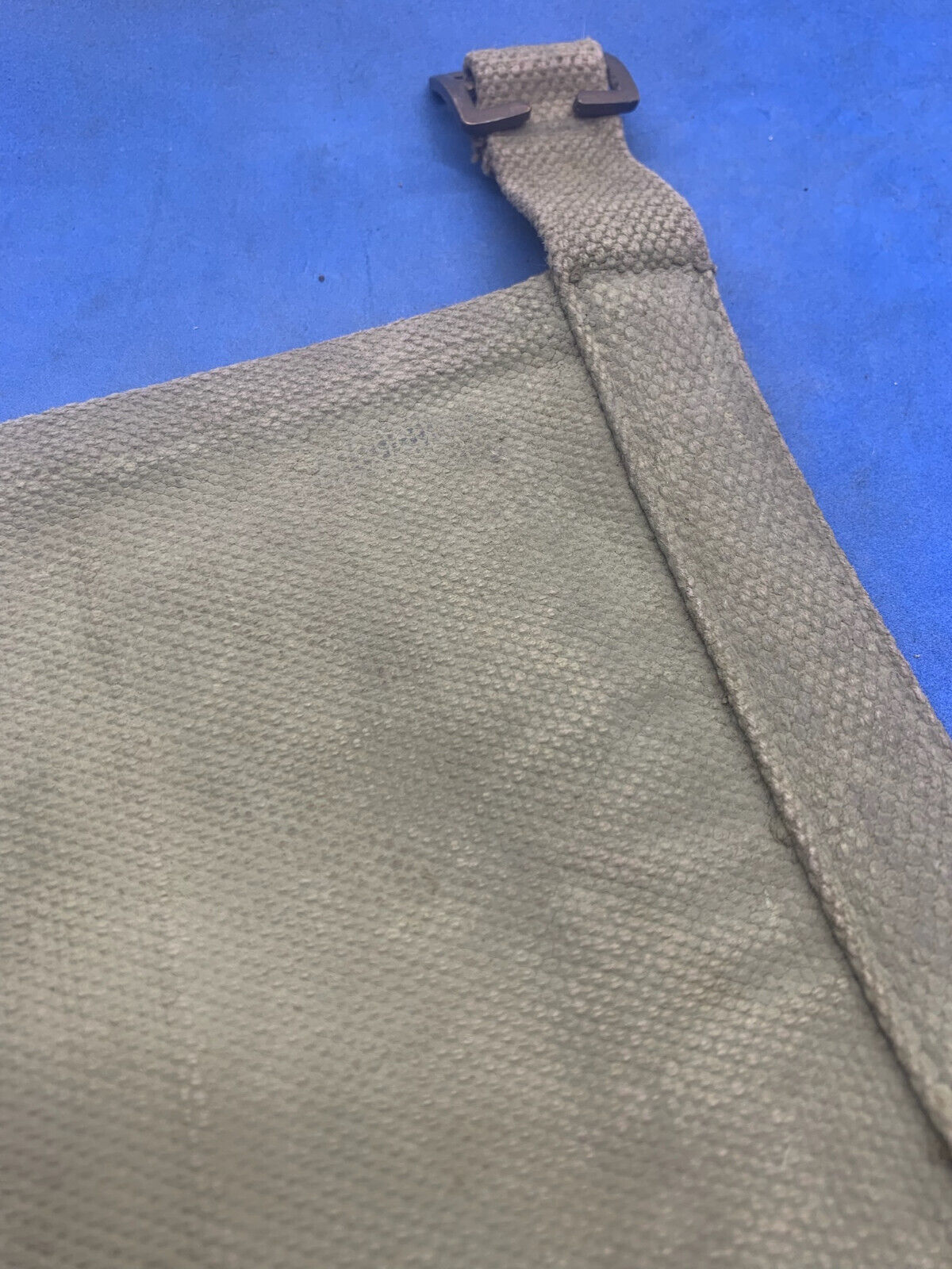 WW2 British Army / RAF 37 Pattern Webbing Water Bottle Carrier Harness Original - The Militaria Shop