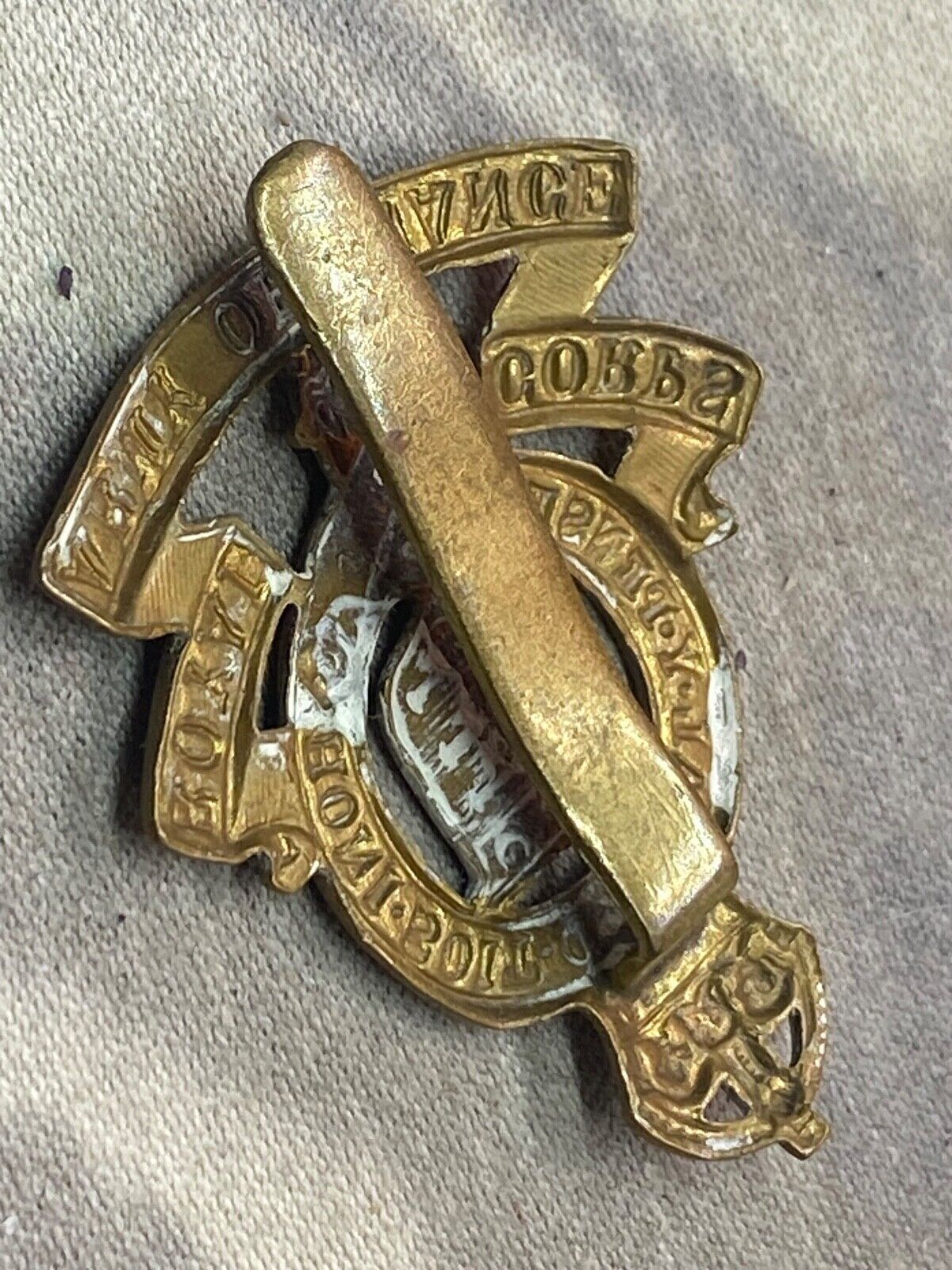 Original WW1 / WW2 British Army Royal Army Ordnance Corps Cap Badge - The Militaria Shop