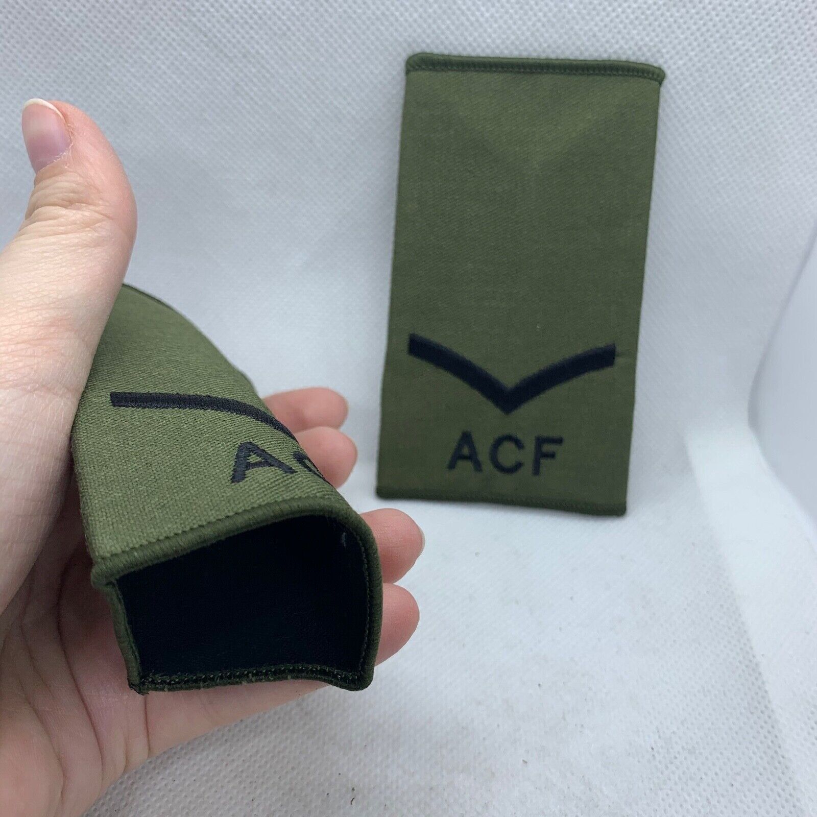 Cadet ACF OD Green Rank Slides / Epaulette Pair Genuine British Army - NEW - The Militaria Shop