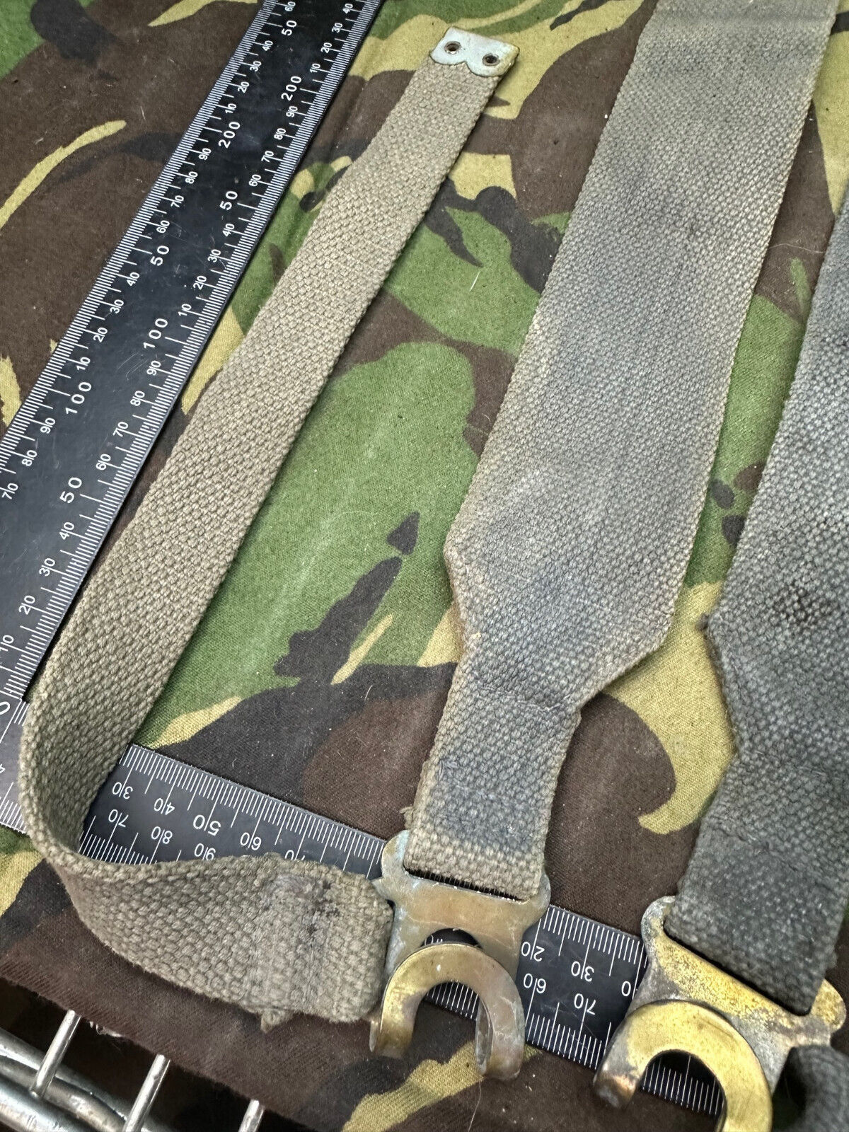 Original British Royal Air Force RAF Blue L Strap Pair - WW2 37 Pattern - The Militaria Shop