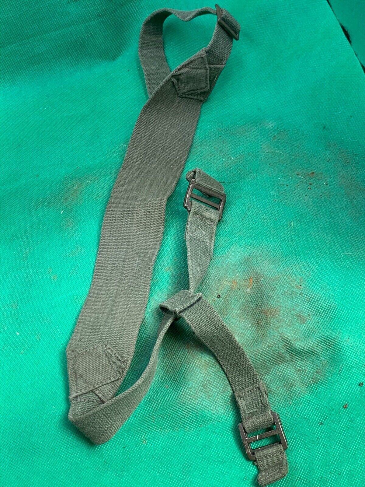 Original WW2 British Army 44 Pattern Shoulder Strap - The Militaria Shop