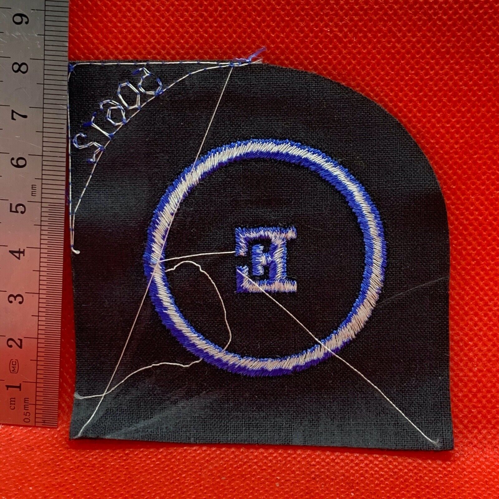 Unissued WOMEN'S ROYAL NAVY WRNs Trade Badge - E - B32 - The Militaria Shop