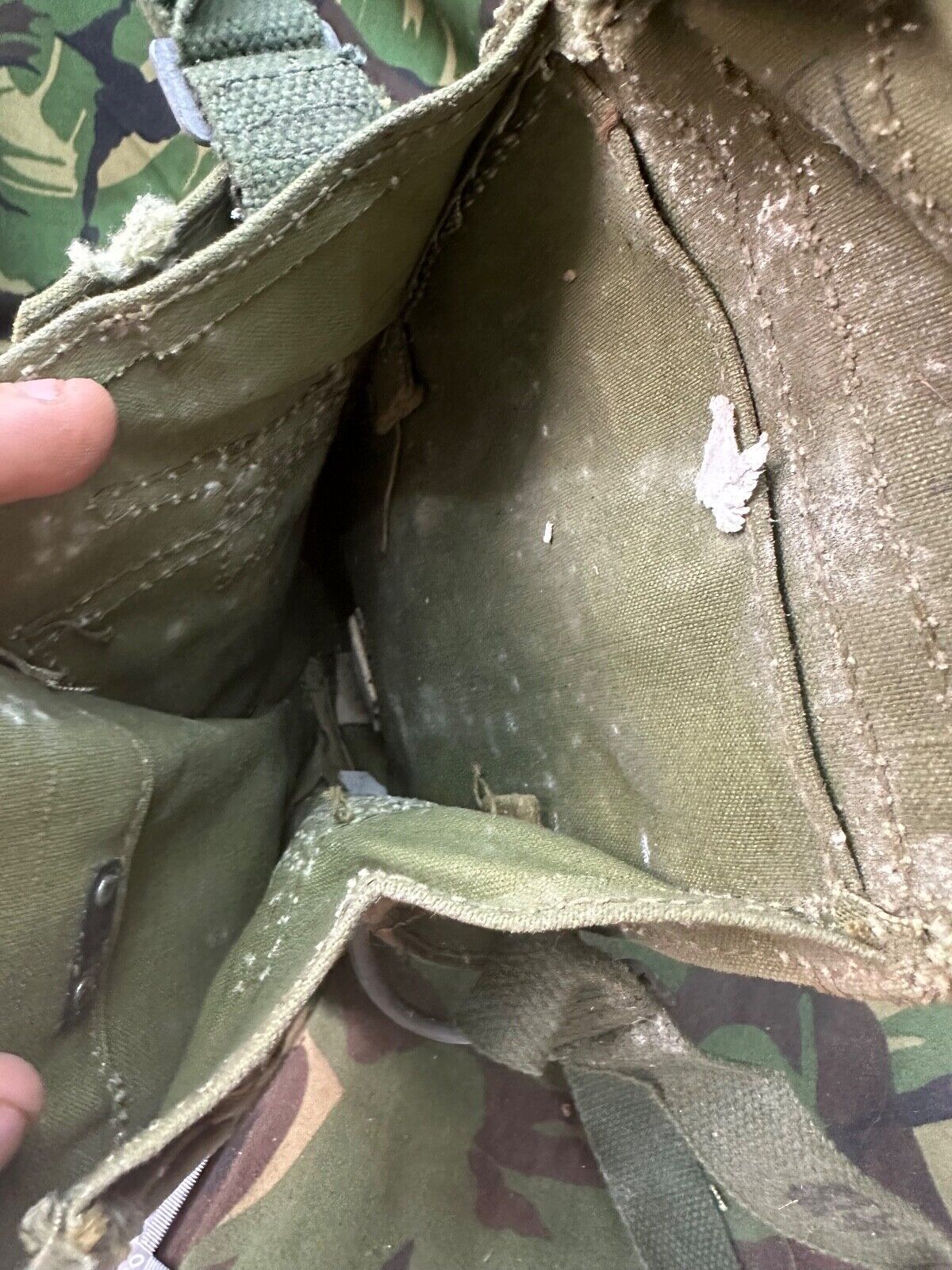 Original WW2 British Army Soldiers Assault Gas Mask Bag - The Militaria Shop