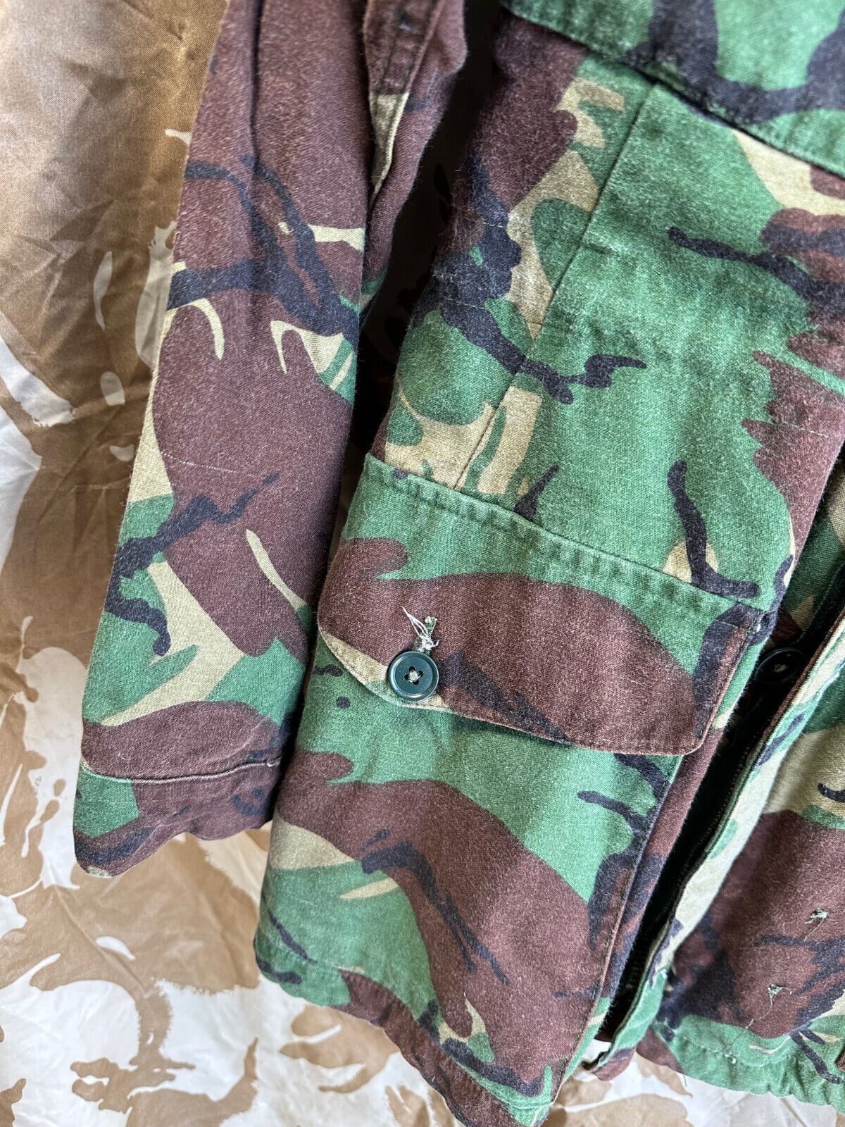 Genuine British Army 1968 Pattern DPM Combat Smock - Size 4 - 38" Chest - The Militaria Shop