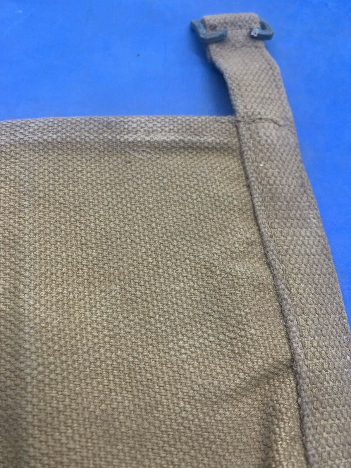 WW2 British Army / RAF 37 Pattern Webbing Water Bottle Carrier Harness Original - The Militaria Shop