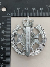 Load image into Gallery viewer, Genuine British Army Cap Badge - Robin Hood Battalion - Sherwood Foresters - The Militaria Shop
