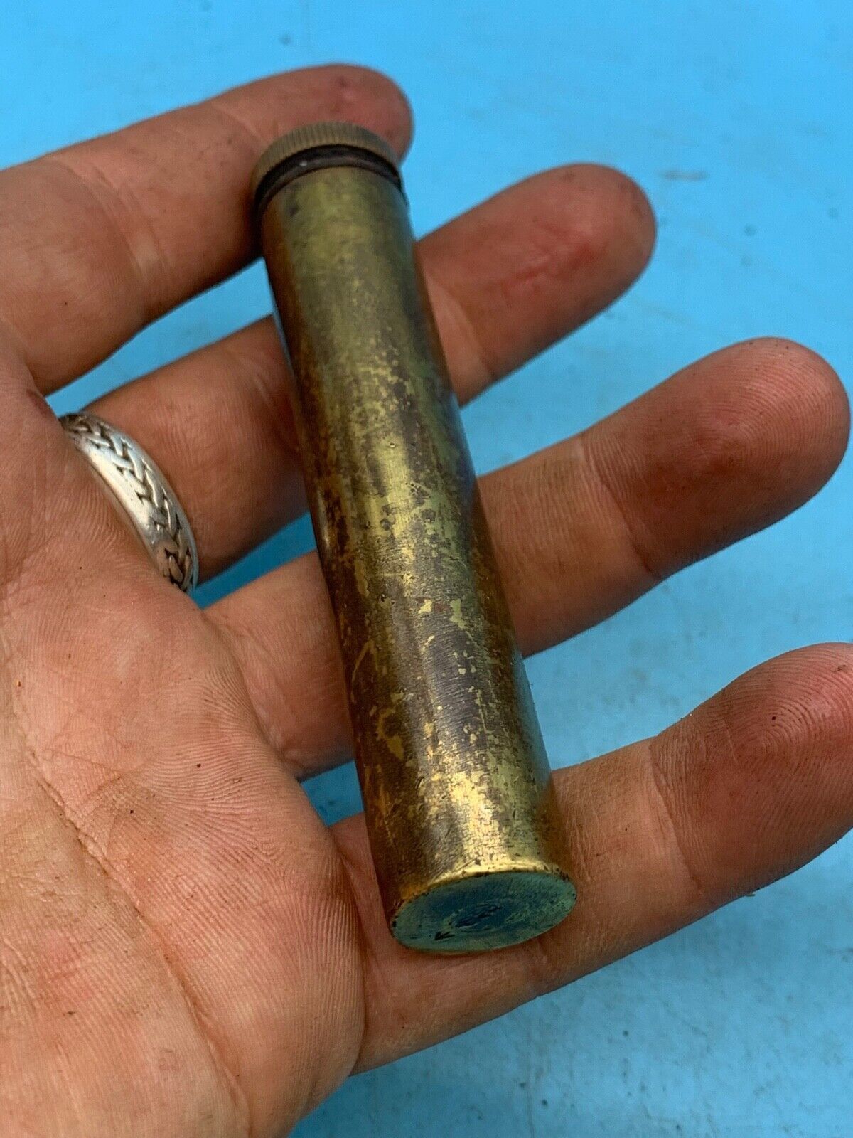 Original British Army WW1 / WW2 SMLE Lee Enfield Brass Oil Bottle - The Militaria Shop