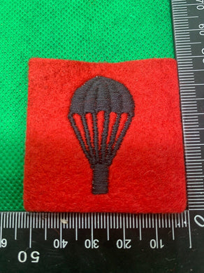 British Army Airborne Paratrooper Lightbulb Badge - Parachute Qualification - The Militaria Shop