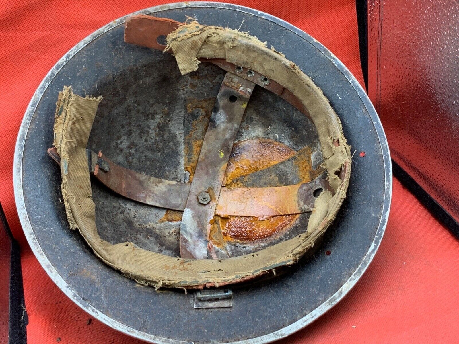 British Army Mk2 Brodie Helmet - Original WW2 - South African Manufactured - The Militaria Shop