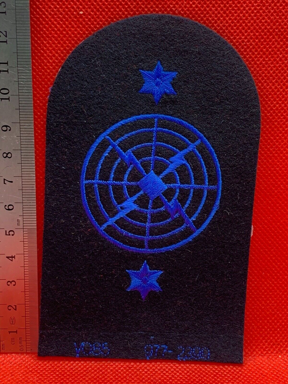 Unissued WOMEN'S ROYAL NAVY WRNs Trade Badge - Radar Operations - 2 Star - - The Militaria Shop