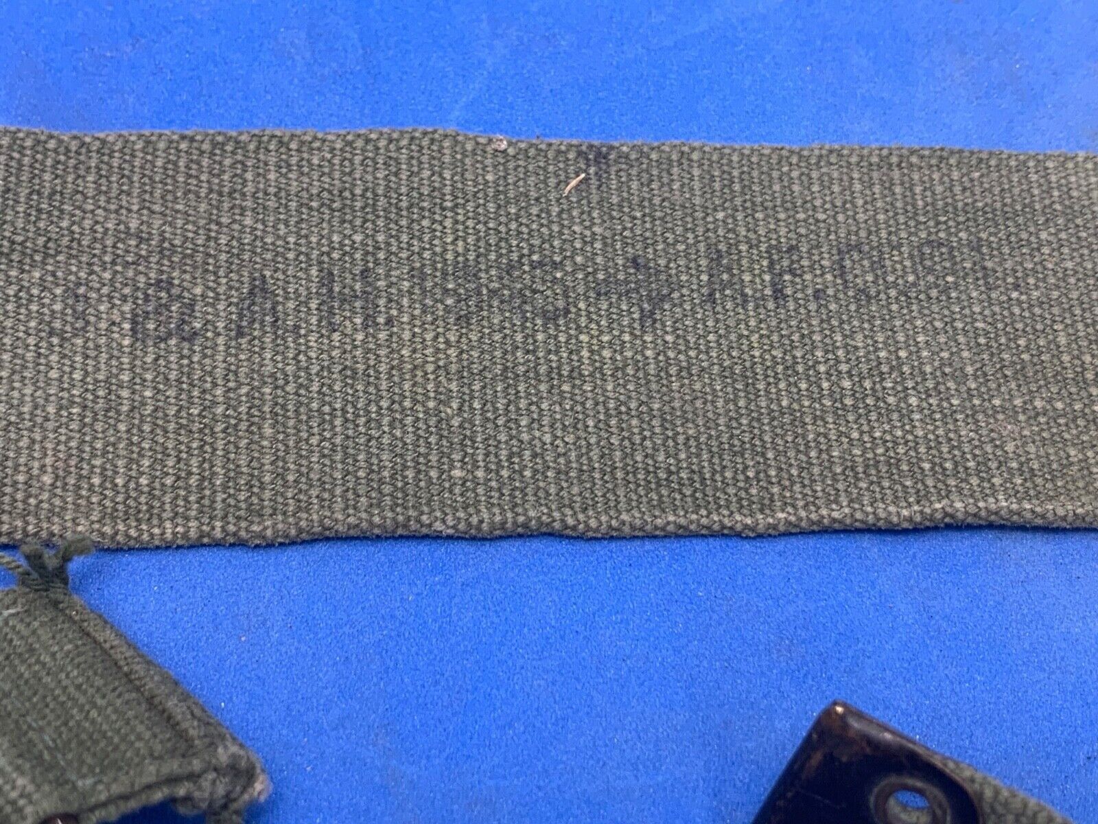 Original WW2 British Army 44 Pattern Shoulder Strap - 1945 Dated - The Militaria Shop