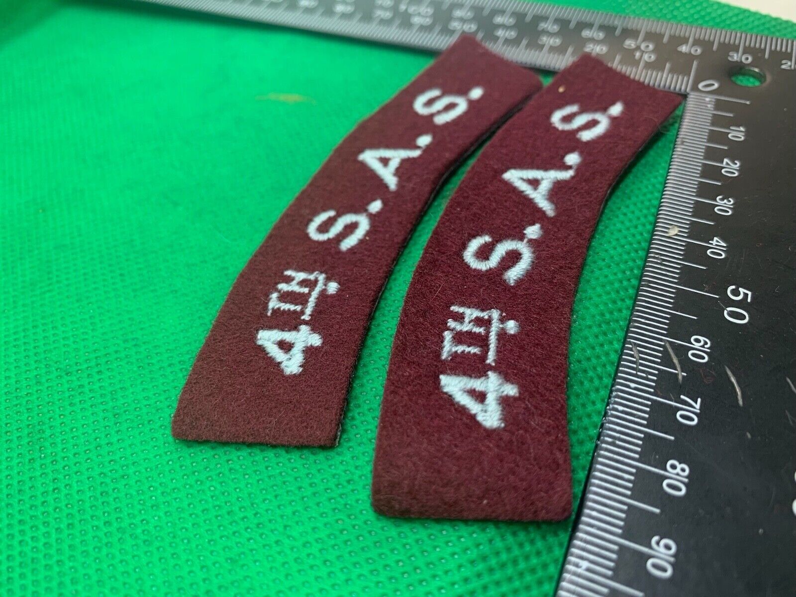British Army 4th SAS Special Air Service Shoulder Title Pair - The Militaria Shop