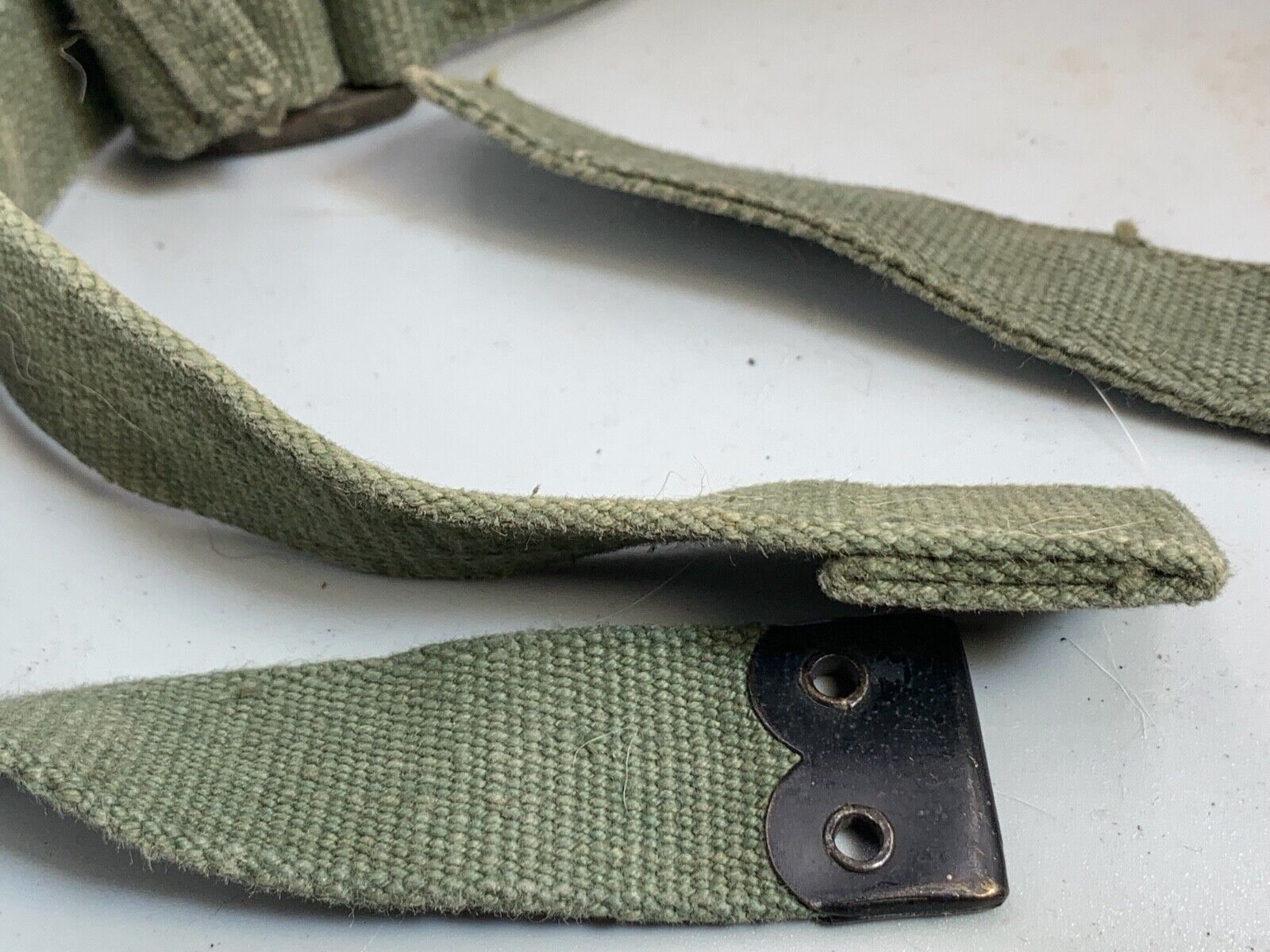 Original WW2 British Army 44 Pattern Shoulder Strap - The Militaria Shop