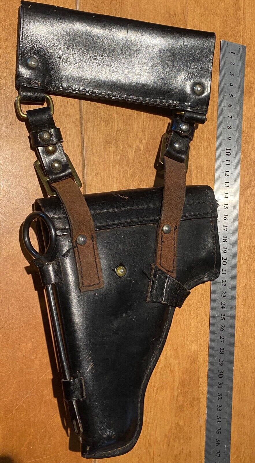 Soviet Russian Navy Officer Makarov PM Holster, + cleaning rod in black leather - The Militaria Shop