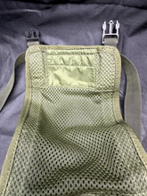 Charger l&#39;image dans la galerie, Genuine British Army DPM Camouflaged Side Pouch Rucksack IRR Straps - The Militaria Shop
