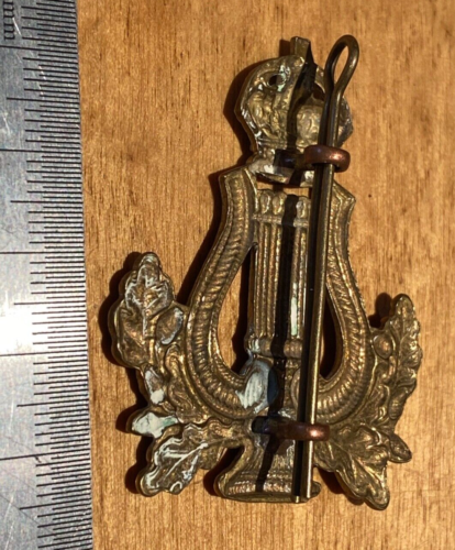 WW1 / WW2 British Army King's Crown Bandsman's Brass Cap Badge - The Militaria Shop