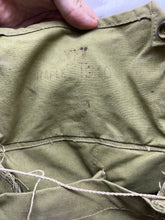 Lade das Bild in den Galerie-Viewer, Original WW2 British Army 1940 Dated Matching Gas Mask Respirator Set
