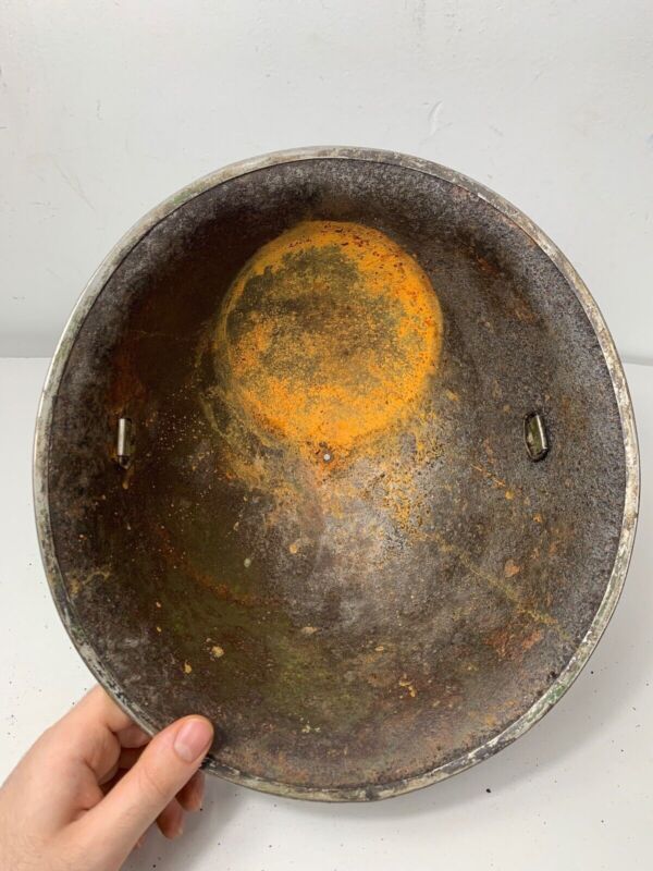 Mk3 Canadian / British Army Original WW2 Turtle Helmet High Rivet - The Militaria Shop