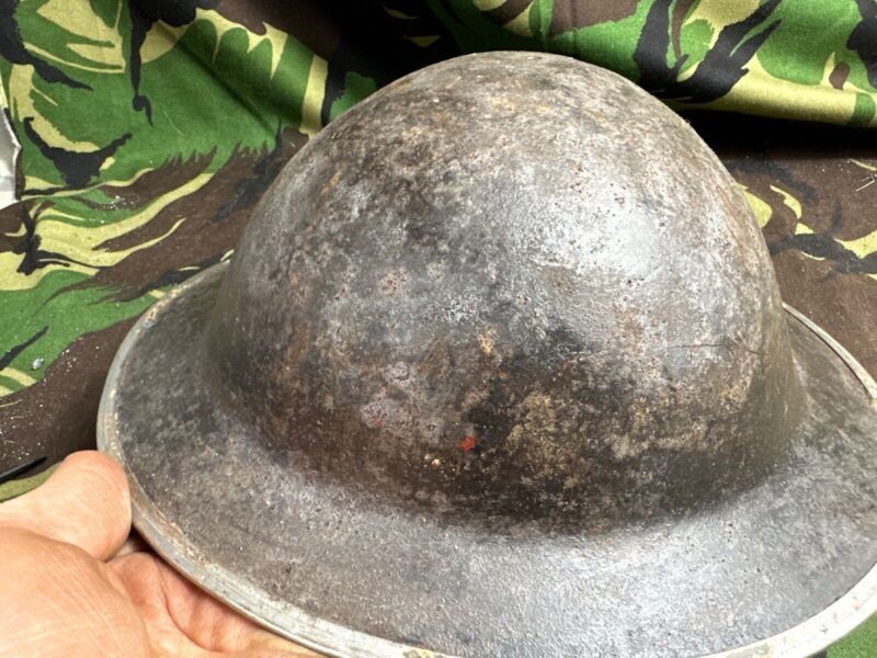 British Army Mk2 Brodie Helmet - Original WW2 - South African Manufactured - The Militaria Shop