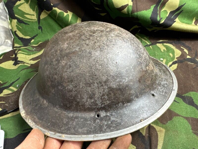 British Army Mk2 Brodie Helmet - Original WW2 - South African Manufactured - The Militaria Shop