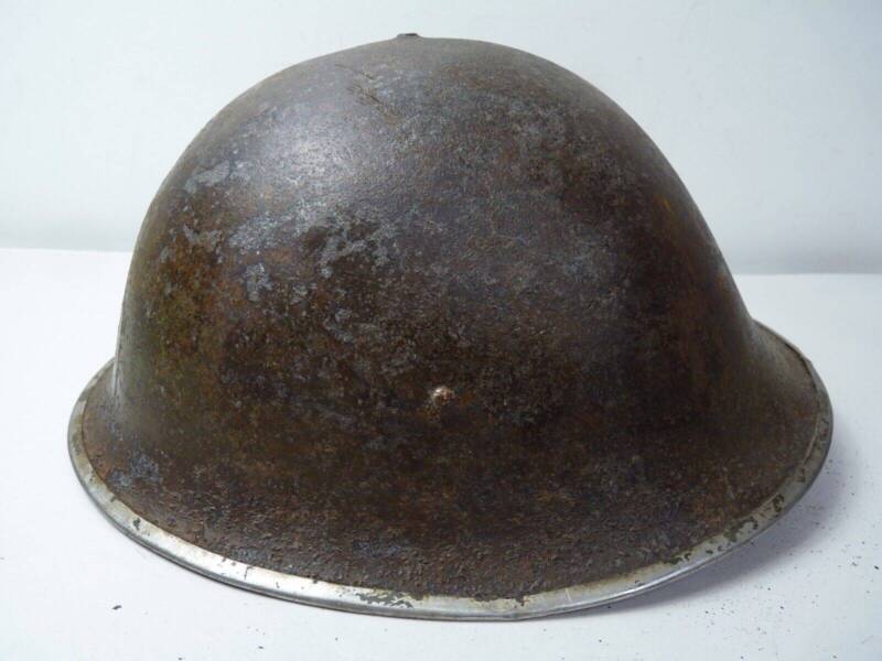 Original WW2 British / Canadian Army Mk3 High Rivet Turtle Army Combat Helmet - The Militaria Shop