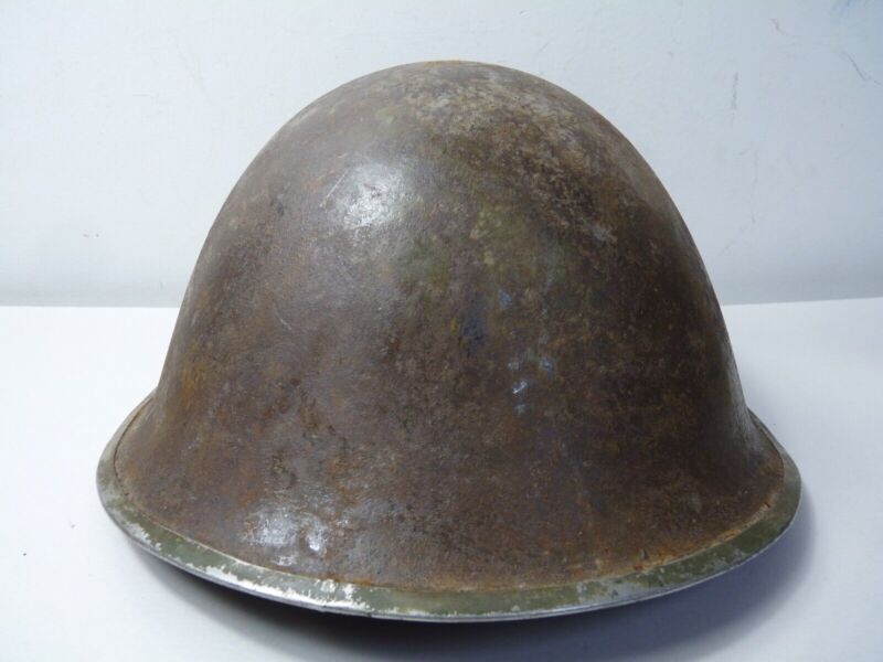 Mk3 Canadian / British Army Original WW2 Turtle Helmet High Rivet - The Militaria Shop