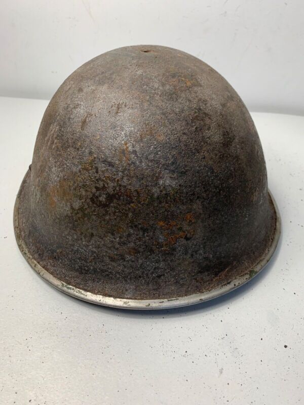 Mk3 Canadian / British Army Original WW2 Turtle Helmet High Rivet - The Militaria Shop