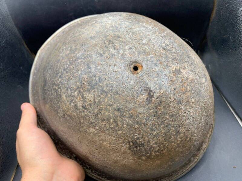 Original WW2 Onwards (1945-1952) British Army Mk4 Turtle Helmet - The Militaria Shop