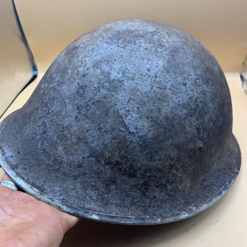 Original WW2 British / Canadian Army Mk3 Hight Rivet Turtle Army Combat Helmet - The Militaria Shop