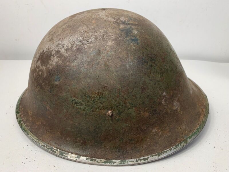 Mk3 Canadian / British Army Original WW2 Turtle Helmet High Rivet - The Militaria Shop