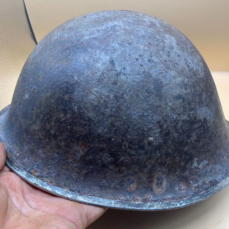 Original WW2 British / Canadian Army Mk3 Hight Rivet Turtle Army Combat Helmet - The Militaria Shop