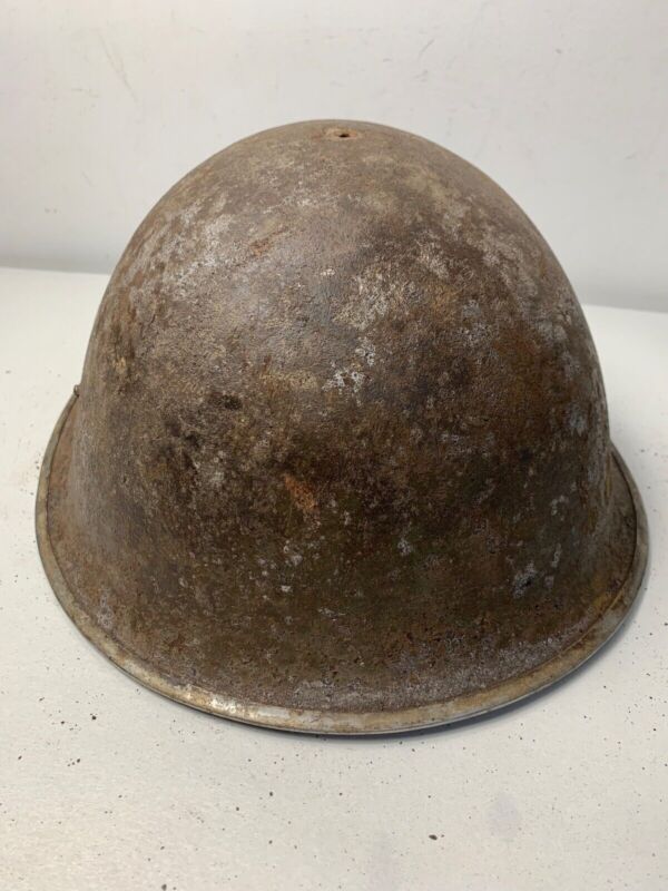 Mk3 Canadian / British Army Original WW2 Turtle Helmet High Rivet - The Militaria Shop