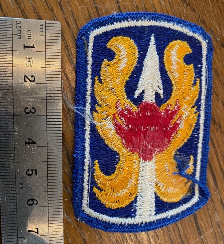 A WW2 / post war US Army Division cloth patch / shoulder badge. - The Militaria Shop