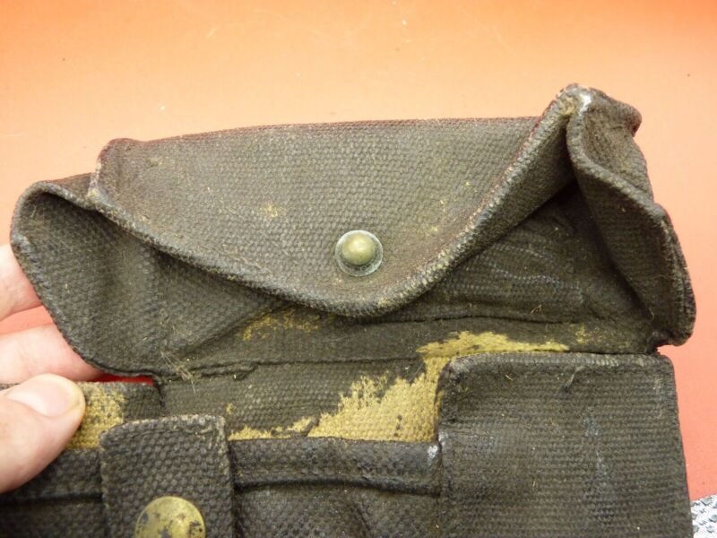 Original WW2 Canadian Army 37 Pattern Bren Pouch - The Militaria Shop