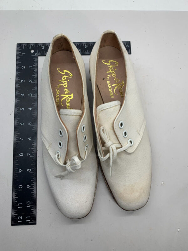 Original WW2 British Army Women's White Summer Shoes - ATS WAAF - Size 240 - The Militaria Shop