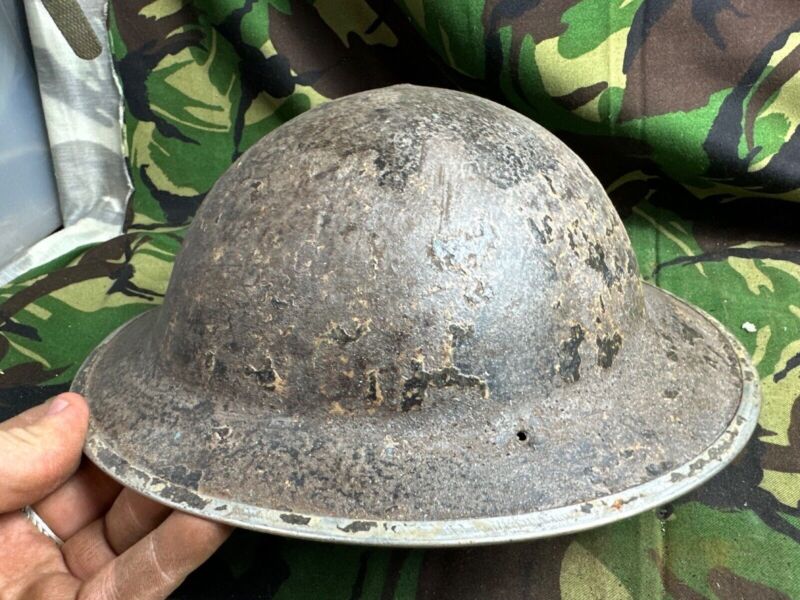 British Army Mk2 Brodie Helmet - Original WW2 - South African Manufactured - The Militaria Shop