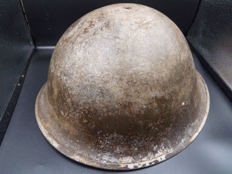 Mk3 Canadian / British Army Original WW2 Turtle Helmet High Rivet - The Militaria Shop