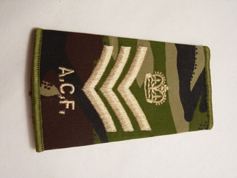 DPM Rank Slides / Epaulette Single Genuine British Army - ACF Staff Sergeant - The Militaria Shop