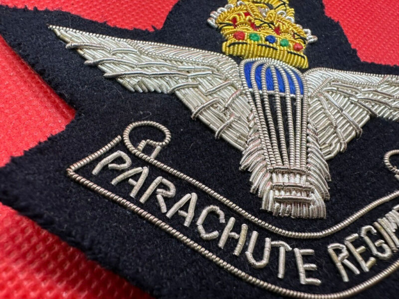 British Army Bullion Embroidered Blazer Badge - Parachute Regiment - Kings Crown - The Militaria Shop