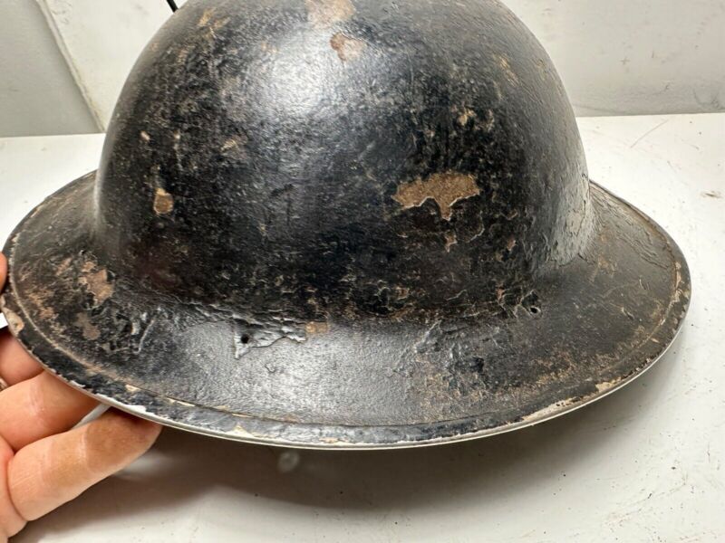 WW2 British / South African Army Mk2 Brodie Combat Helmet - Complete w/Liner - The Militaria Shop