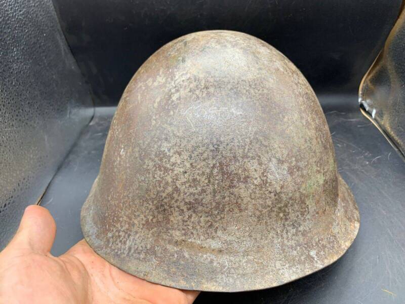 Original WW2 Onwards (1945-1952) British Army Mk4 Turtle Helmet - The Militaria Shop