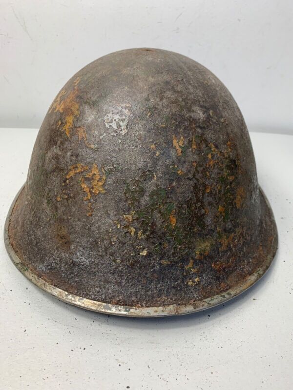 Mk3 Canadian / British Army Original WW2 Turtle Helmet High Rivet - The Militaria Shop