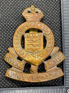 Original British Army Royal Army Ordnance Corps Cap Badge - The Militaria Shop
