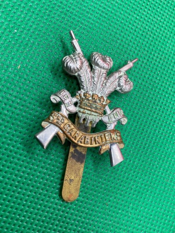 Original WW1 / WW2 British Army - 3rd Carabiniers Regiment Cap Badge - The Militaria Shop